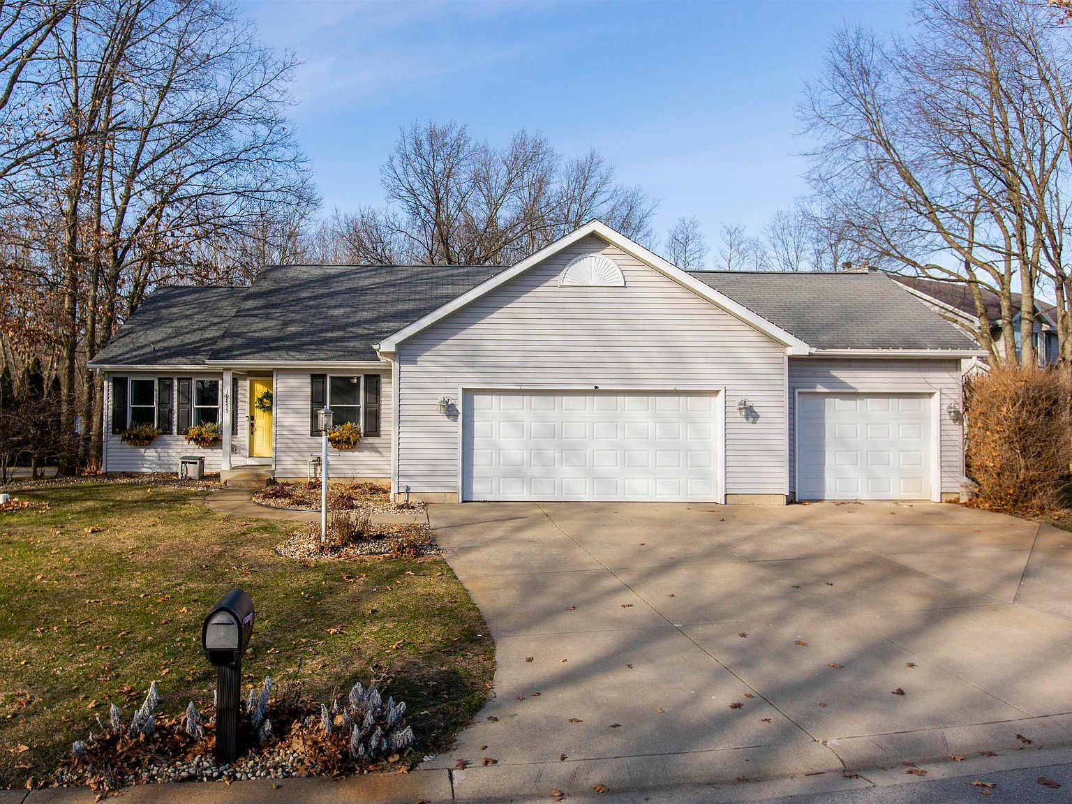 10875 Pewamo Dr, Osceola, IN 46561 Zillow