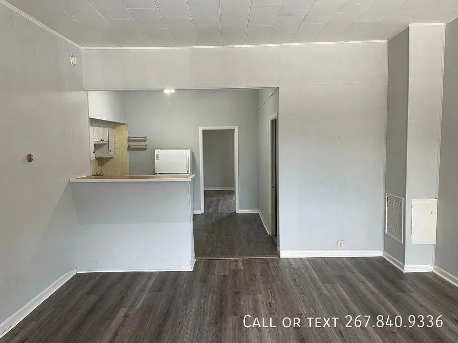 132 North King Street - Commercial Unit — Photo 3