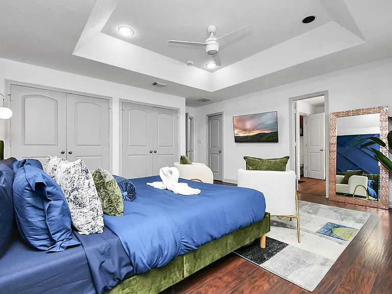 Bedroom