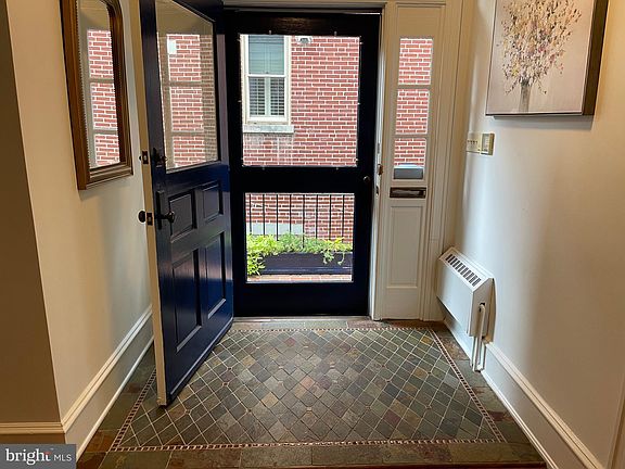 4th image of 2212 Gilpin Ave