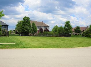 671 Edgewater Ct, New Lenox, IL 60451