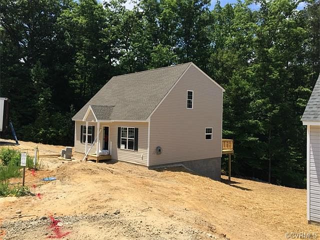 1st image of 301 Beechwood Park Ln