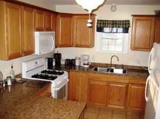 56 Northaven Ter, Rochester, NY 14621