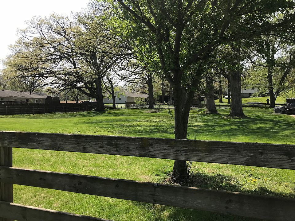 2nd image of 7050 N 16860e Rd