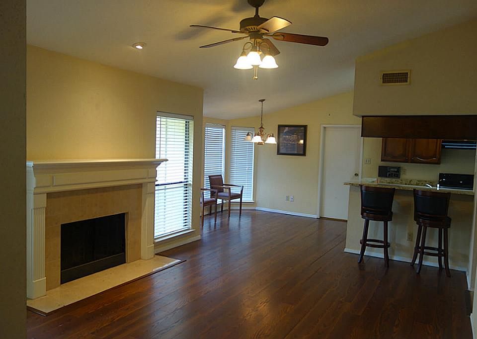 1st image of 1881 Bering Dr APT 80