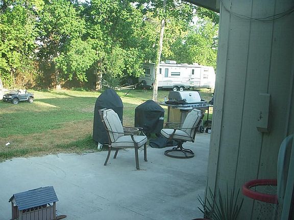 5th image of 2113 Boden St