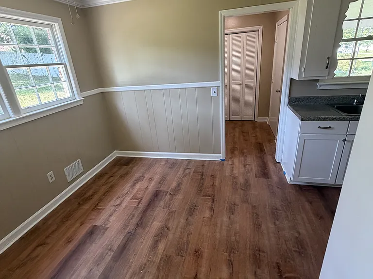 3208 Downes Grove Rd — Photo 6