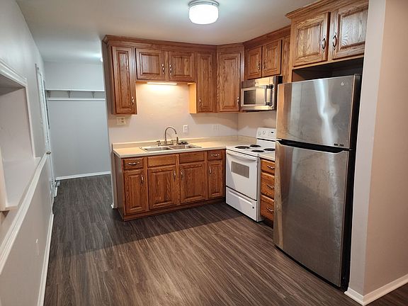 2nd image of 3312 Gaulding Ln