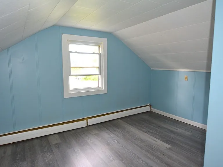 14 Fairlawn Cir — Photo 8