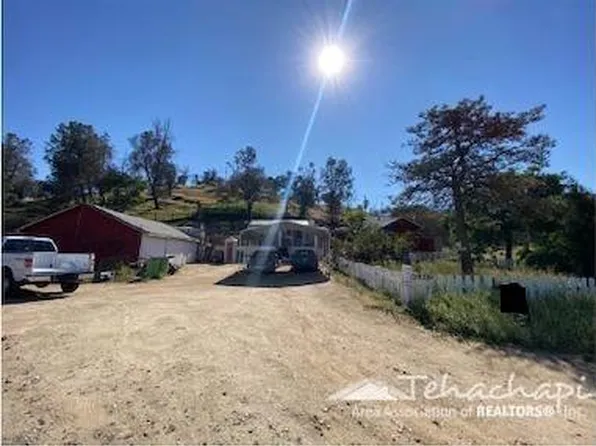 29301 Woodford Tehachapi Rd, Keene, CA 93531