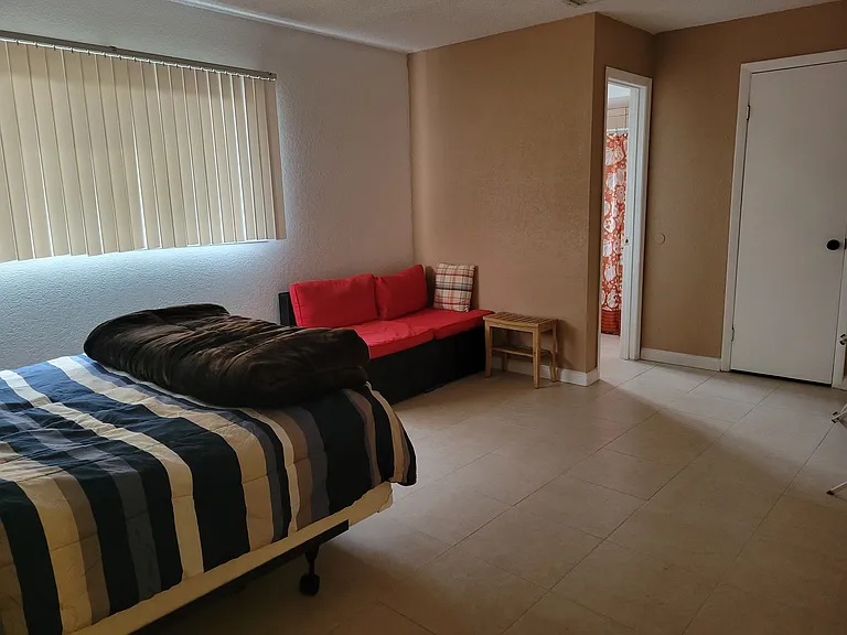 1885 White Sands Dr — Photo 10