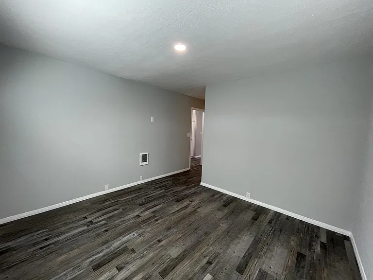3277 Olive St — Photo 16