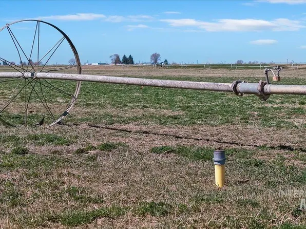 235 S 400 W, Heyburn, ID 83336