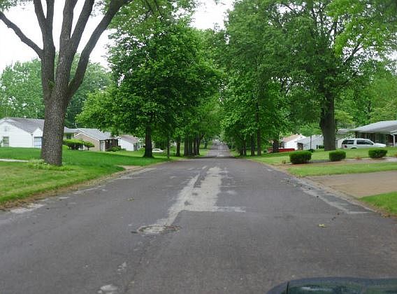 2nd image of 20 Buckeye Dr