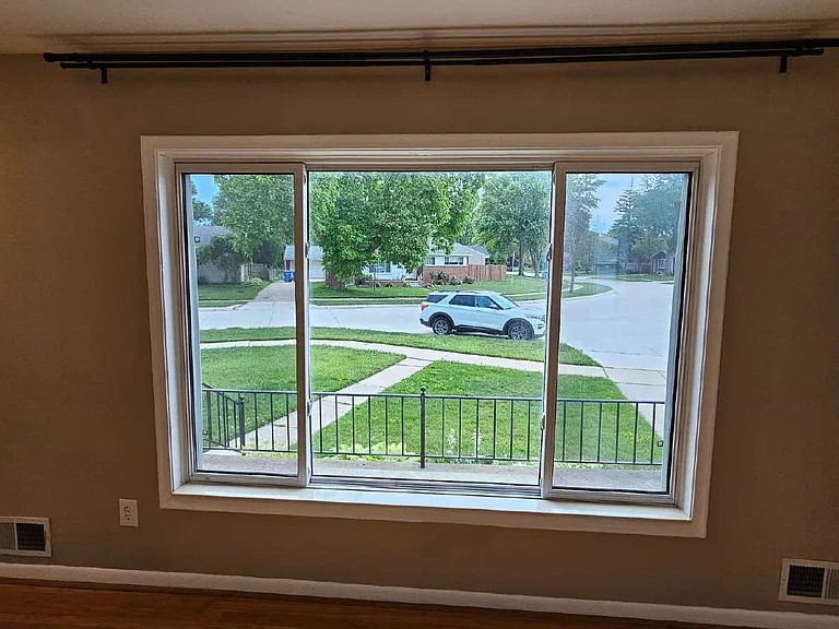 31400 Lyons Cir W — Photo 5