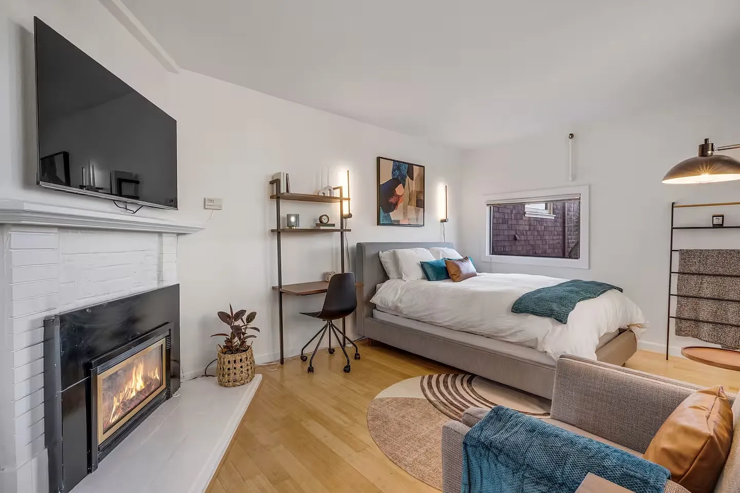 2621 Divisadero St — Photo 1