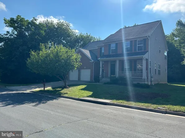 46797 Backwater Dr, Sterling, VA 20164