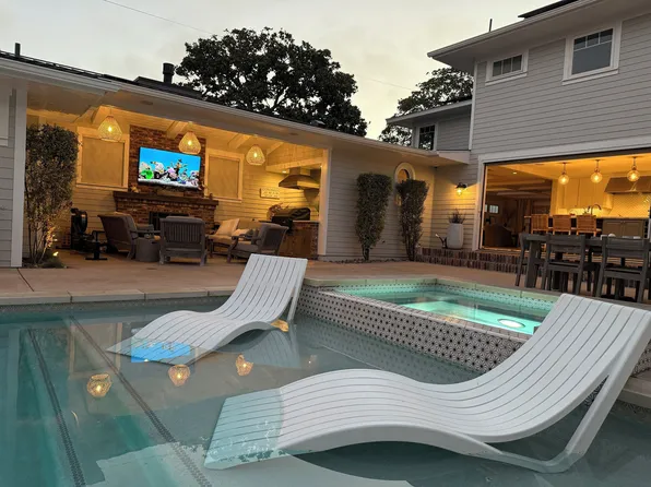 301 7th St, Coronado, CA 92118