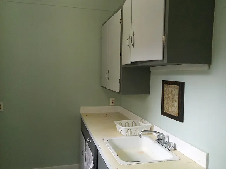 408 Voorhies St #B — Photo 14