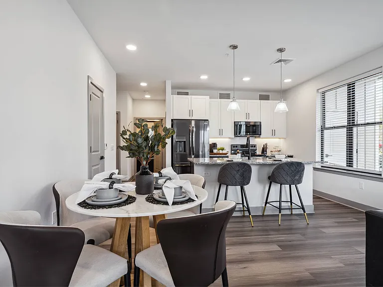 Apartments at Sanatoga Greene V — Photo 14