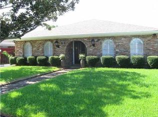 4924 Alphonse Dr, Metairie, LA 70006