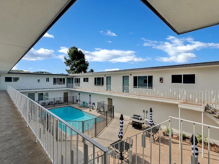 GeoLiv Hillcrest Oaks LLC — Photo 15