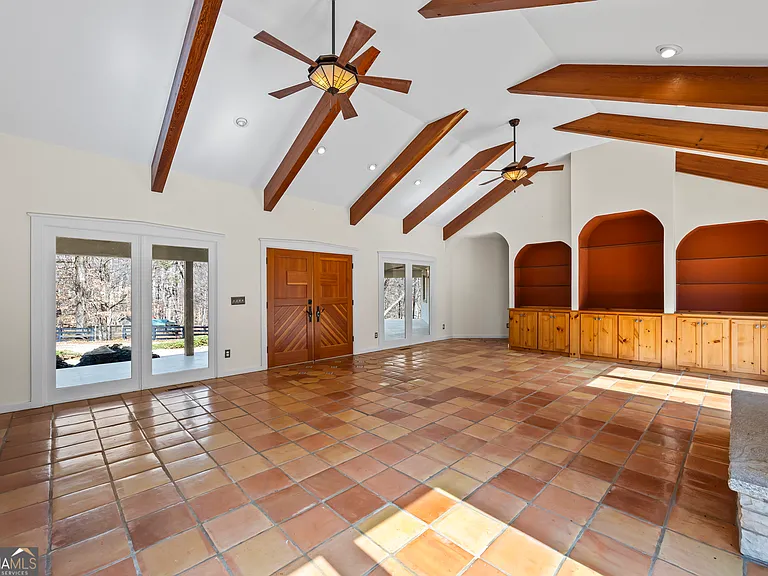 2223 Salem Rd — Photo 23