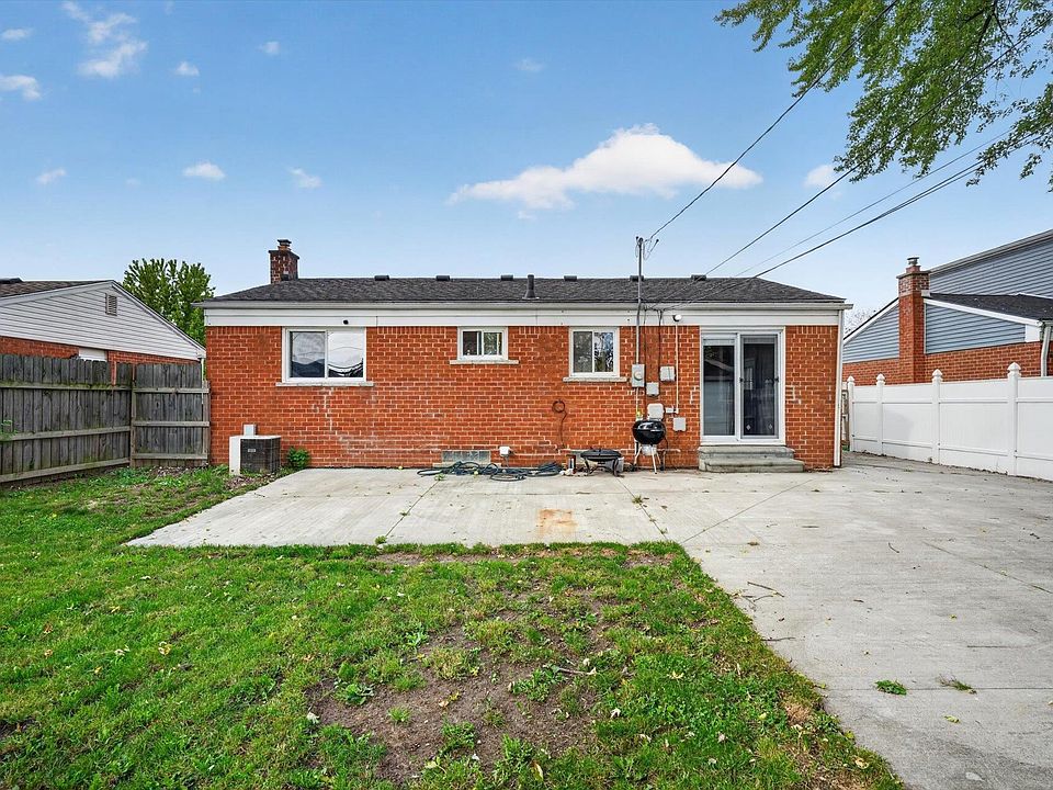 29547 Brown Ct, photo 30
