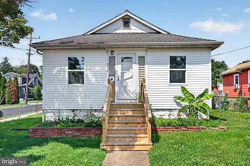 319 Laurel Ave Photo 1