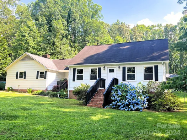 211 Todd Dr, Bessemer City, NC 28016