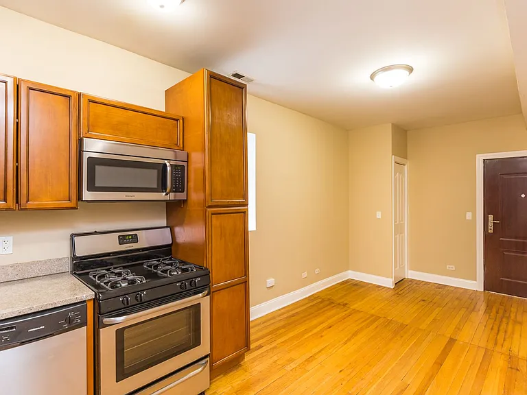37 SQUARE APARTMENTS — Photo 14