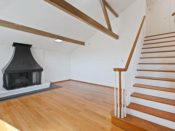 3rd image of 10981 Edgemont Dr