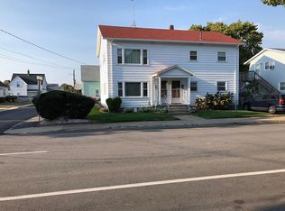 81-81A Kinsley St, Nashua, NH 03060