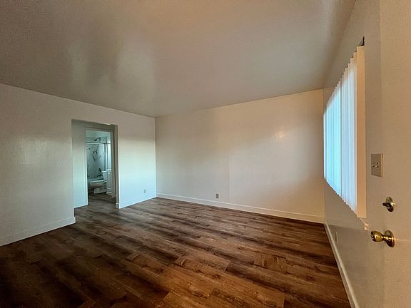 5th image of 150-172 S Underhill Dr #170