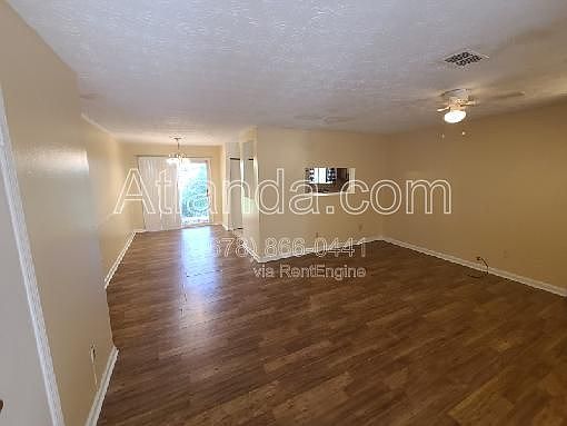 4th image of 905 Hemingway Rd