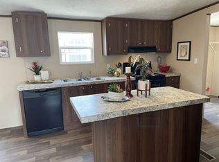 21 Shorty Ct, Camden, SC 29020