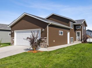 6749 70th Ave S, Horace, ND