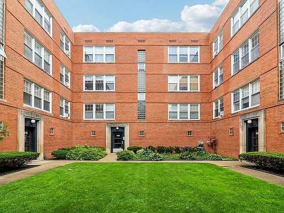 2nd image of 2408 W Farragut Ave APT 2A
