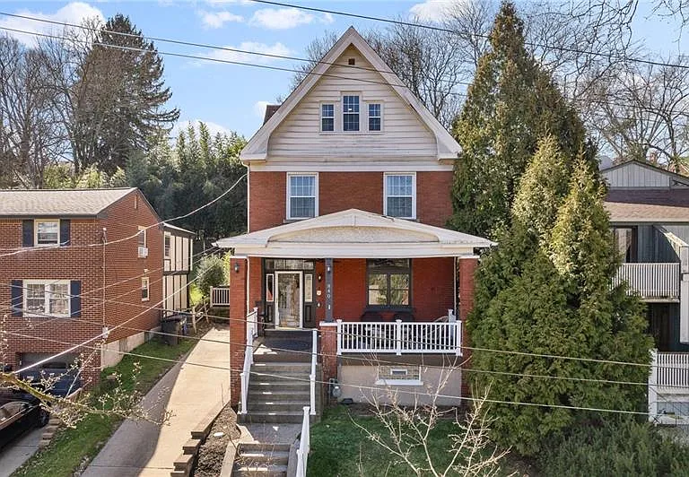 840 Kewanna Ave — Photo 1