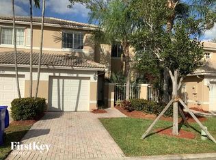 17047 NW 23rd St, Pembroke Pines, FL 33028