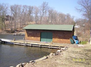 125 New Jersey Ave, Lake Hopatcong, NJ 07849