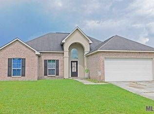 26124 Myrtlewood Ct, Denham Springs, LA 70726