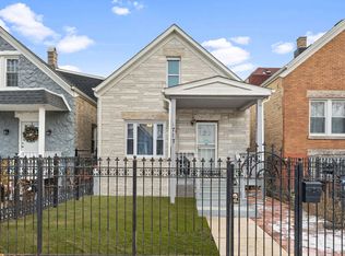 1717 N Ridgeway Ave, Chicago, IL 60647