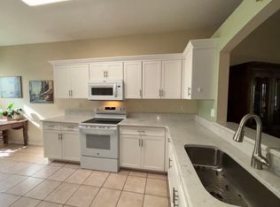 7790 Berkshire Pines Dr, Naples, FL 34104