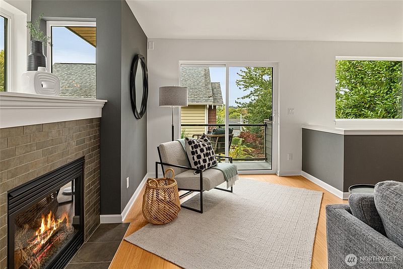 5th image of 314 NW 54th Street