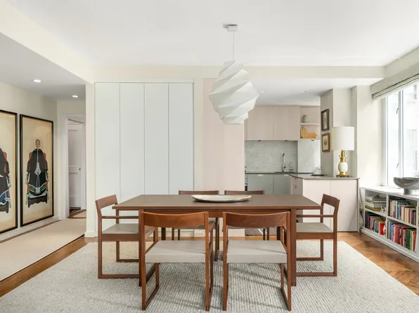 455 East 51st Street image 5 of 15