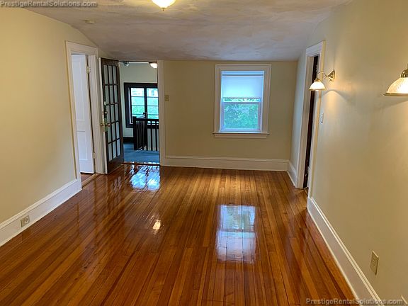 3rd image of 190 Fairmount St #9