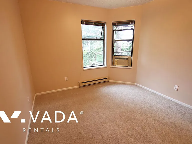 224 Garden Dr N #303 — Photo 8