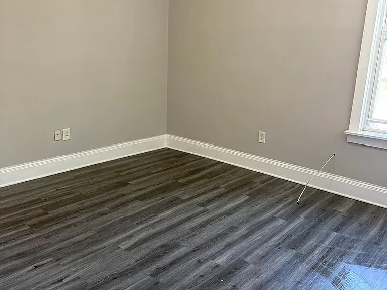 24-26 Alden St — Photo 10