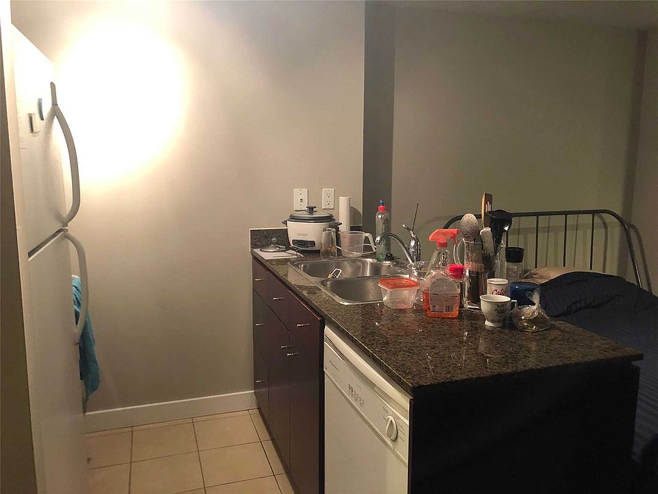 2nd image of Front St #203